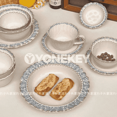 Täze dizaýnda keramika tabaklar 
