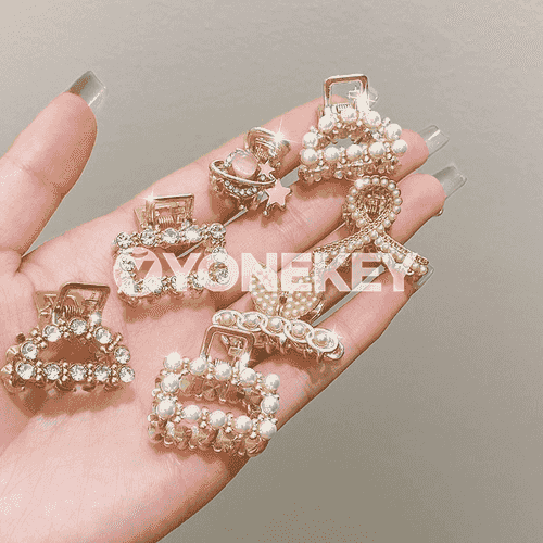 Gyzlar üçin saç gysgyçlary
