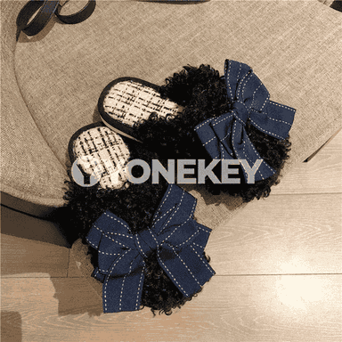 Zenanlar üçin bantikli şypbyklar