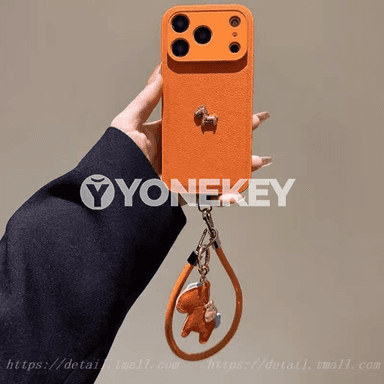 iPhone modelli telefonlar üçin niýetlenen owadan çehol.