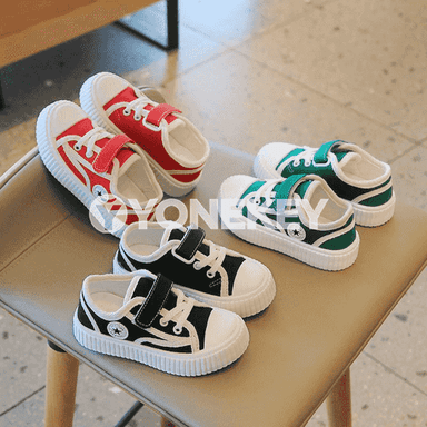 Çagalar üçin “Velcro” kanwa aýakgaplary