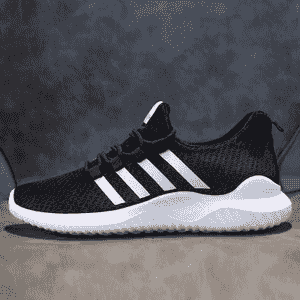 Oglanlar üçin niýetlenen krasowka.
