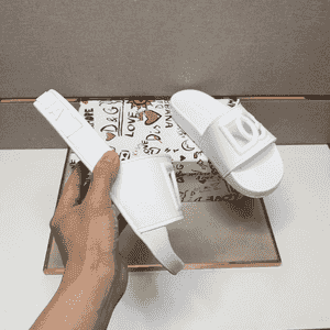 Erkekler üçin şypbyklar.