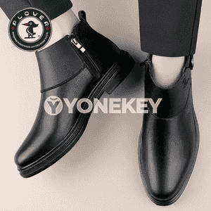 Erkekler üçin niýetlenen gyş aýakgap
